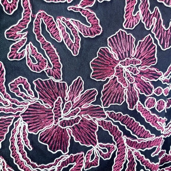 NEW JS COLLECTIONS Embroidered Mesh Tea Dress 12 - Picture 6 of 6